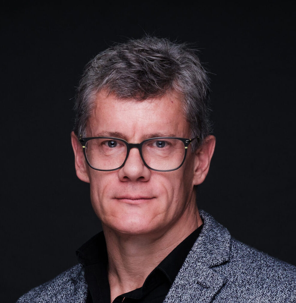 Jacques Gouws – Business Unit Manager at ProjectLink Jacques Gouws - Business Unit Manager at ProjectLink